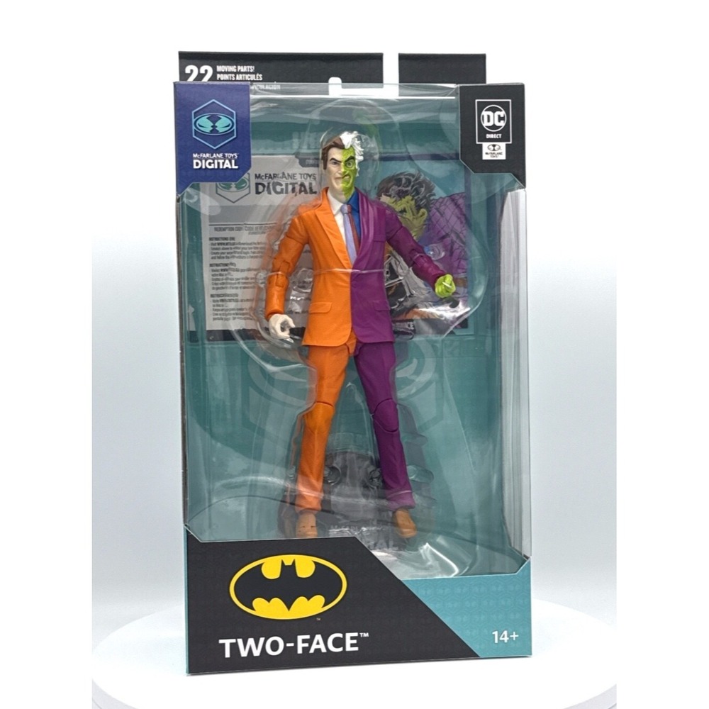 McFarlane DC Direct Two-Face Digital 7" Batman‎ Action Figure NIB Comic Book
